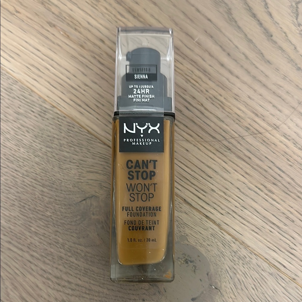 NYX Can't Stop Won't Stop Foundation - Sienna